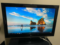 Used 32 LG  LCD TV with  HDMI for Sale, Can Deliver