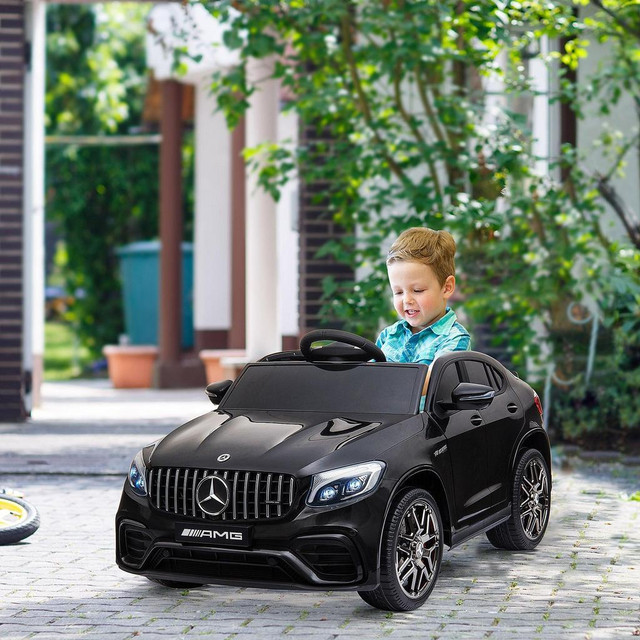 12V RIDE ON TOY CAR FOR KIDS WITH REMOTE CONTROL, MERCEDES BENZ AMG GLC63S COUPE, 2 SPEED, WITH MUSIC, ELECTRIC LIGHT in Toys & Games - Image 2