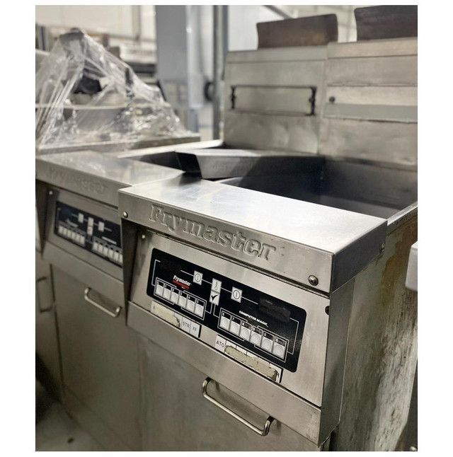Frymaster Natural Gas Fryer Used FOR02022 in Industrial Kitchen Supplies - Image 2
