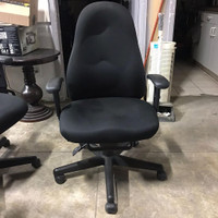 Global Task Chair in Excellent Condition-Call us now!
