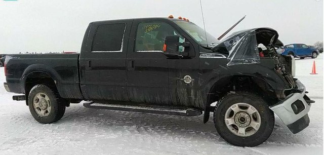 2015 Ford F250 6.7L Crew Cab 4x4 For Parting Out in Auto Body Parts in Manitoba