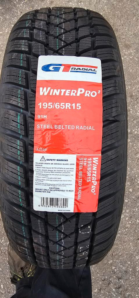 195/65/15 1 pneu hiver GT Radial neufs  90$ installer in Tires & Rims in Greater Montréal