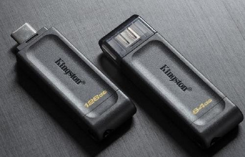 32GB Kingston DataTraveler 70 USB-C (USB 3.2) Flash Drive - Black in Flash Memory & USB Sticks - Image 2