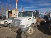 2007 International 4300 DT466 6 Speed Manual Truck For Parts