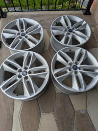 FORD  EDGE  FACTORY OEM 18  INCH ALLOY WHEEL SET OF FOUR IN  EXCELLENT     CONDITION   . NO  SENSORS
