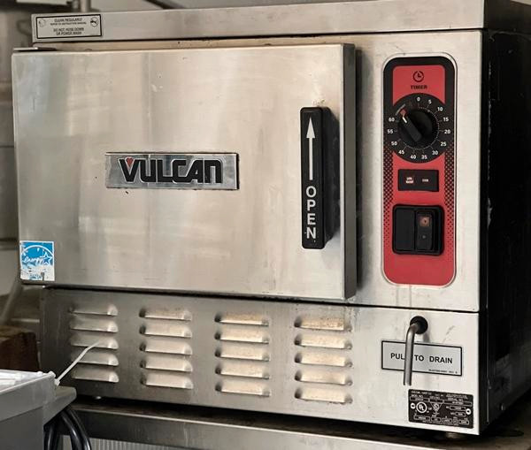 Vulcan 3 Pan Boilerless/Connectionless Electric Countertop Steamer Used FOR01915 in Industrial Kitchen Supplies