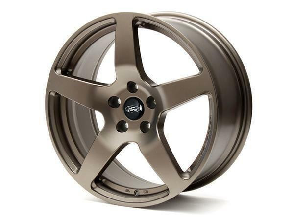 18 Neuspeed RSe52 Ford Focus ST / Focus RS fitment ***WheelsCo*** in Tires & Rims in Ontario