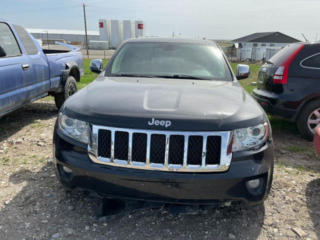 We have a 2011 Jeep Grand Cherokee in stock for PARTS ONLY. in Auto Body Parts