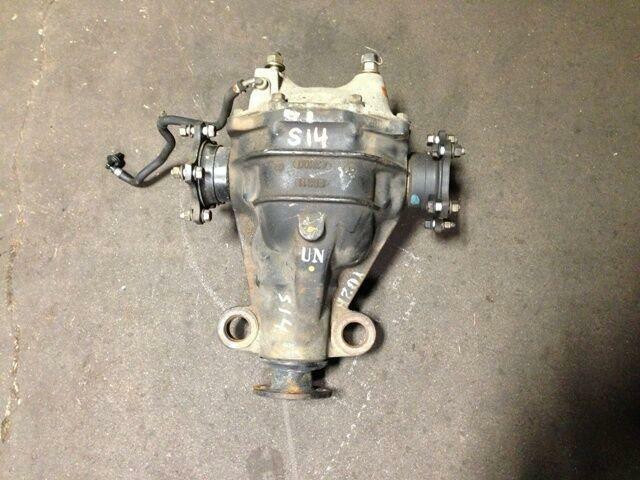 JDM NISSAN SILVIA 240SX 180SX S14 SR20DET DIFFERENTIAL LSD in Other Parts & Accessories in City of Montréal