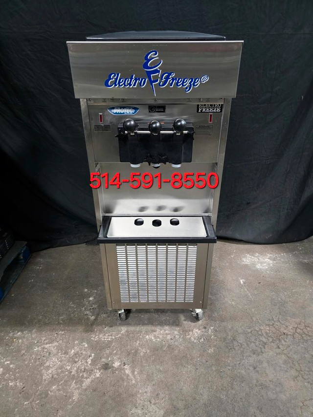 Electro Freeze Soft Serve Ice Cream Machine / Machine a Creme Glacee Molle in Industrial Kitchen Supplies