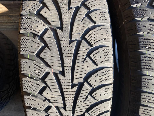 245/60/18 SNOW TIRES HANKOOK SET OF 2 $180.00 TAG#Q1649 (NPVG2160JT1) MIDLAND ON. in Tires & Rims in Ontario - Image 4