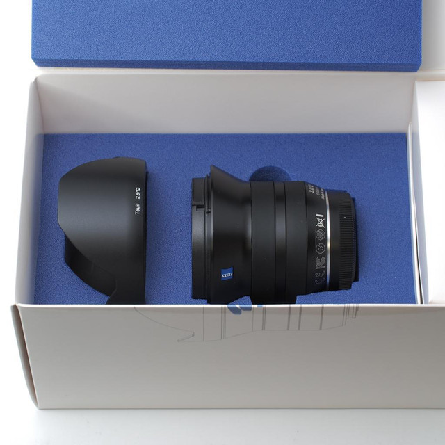 Zeiss Touit 12mm f2.8 (for FUJIFILM X mount) (ID - 2040 SB) in Cameras & Camcorders - Image 3