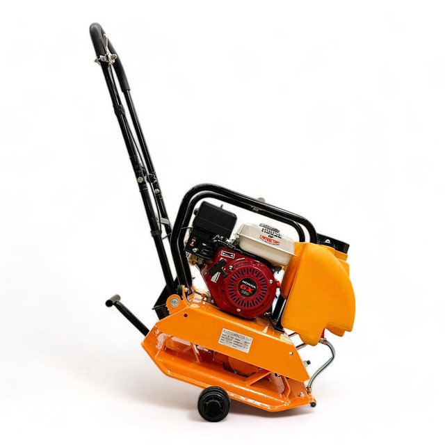 HOC HC90 17 INCH HONDA PLATE COMPACTOR PLATE TAMPER + WATER KIT + WHEEL KIT + 2 YEAR WARRANTY + FREE SHIPPING in Power Tools - Image 2
