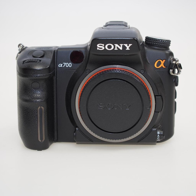 Sony a700 (USED ID: C-685 JL) in Cameras & Camcorders - Image 2