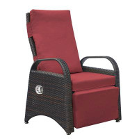 Lark Manor Arroya Wicker Outdoor Club Chair Patio Recliner Chair with Side Table