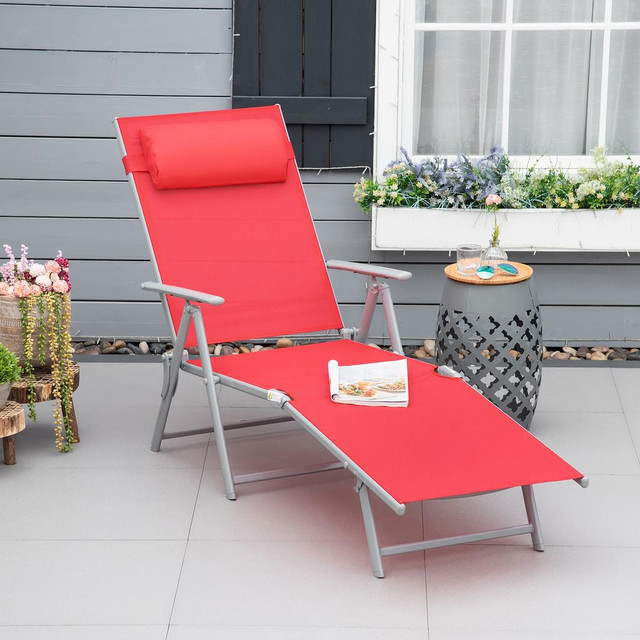 Lounge Chair 59" L x 25" W x 39.5" H Red in Patio & Garden Furniture