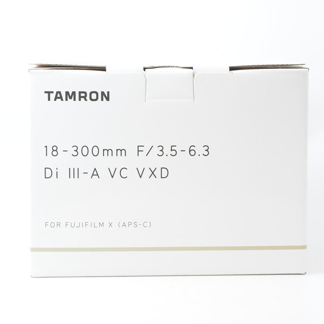 *Open box*Tamron 18-300mm f3.5-6.3 Di III-AVC VXD for fujifilm x mount (ID - 2106) in Cameras & Camcorders