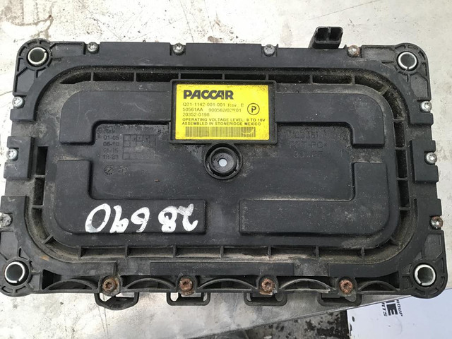 (CONTROL MODULE)  KENWORTH T800 -Stock Number: H-6976 in Auto Body Parts in Saskatchewan