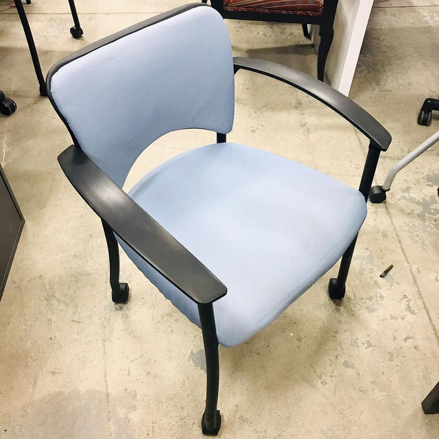 Teknion Visitor Chair in Excellent Condition-Call us now! in Chairs & Recliners in Toronto (GTA) - Image 2
