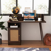 Beachcrest Home Beckford Desk with Hutch