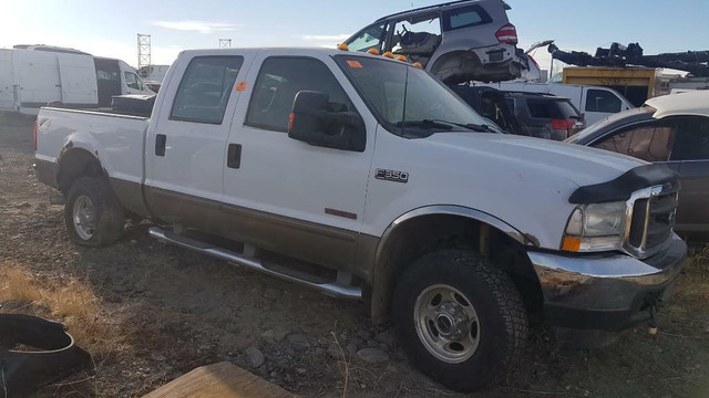 2003 Ford F350 6.0L Diesel 4x4  For Parting out in Auto Body Parts in Manitoba