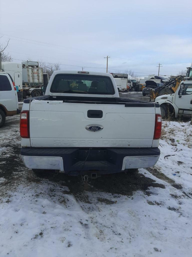 2014 Ford F350 6.2L 4x4 For Parting Out in Auto Body Parts in Manitoba - Image 3