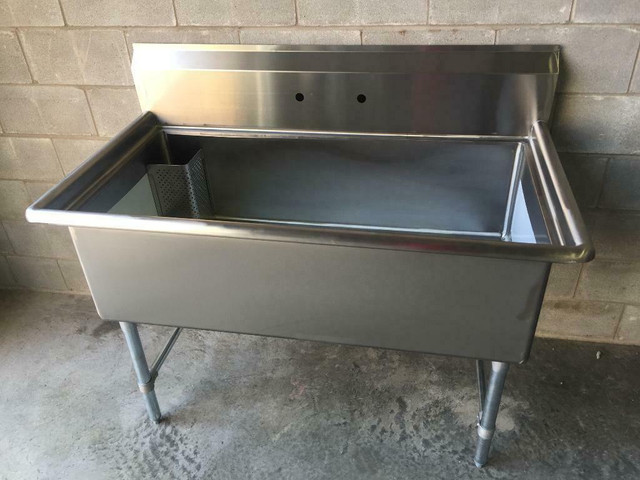 GRANDE CUVE STAINLESS 24x48 - Evier commercial sink acier inoxidable bassin animalerie lavage usine in Other Business & Industrial in Québec - Image 2