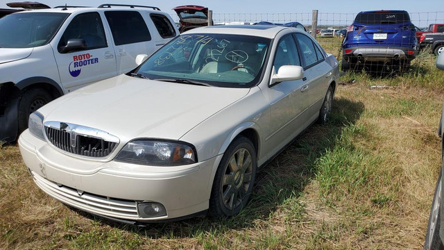 Parting out WRECKING: 2004 Lincoln LS in Other Parts & Accessories - Image 2