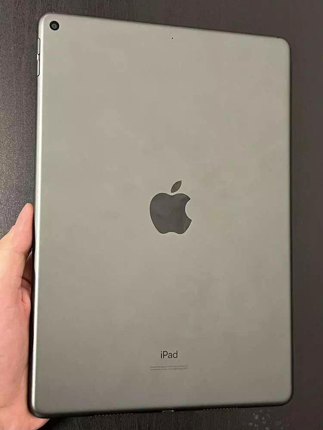 iPad Air 3 64 GB Wifi-Only -- Buy from a trusted source (with 5-star customer service!) in iPads & Tablets in Ottawa - Image 4