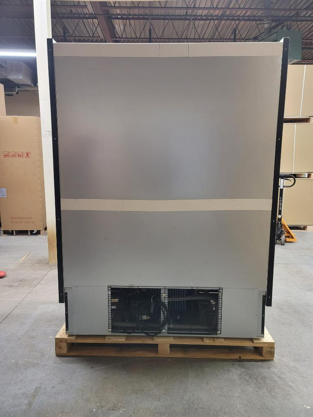 Grab And Go  72 Wide Refrigerated Open Display Merchandiser/Cooler in Other Business & Industrial - Image 4