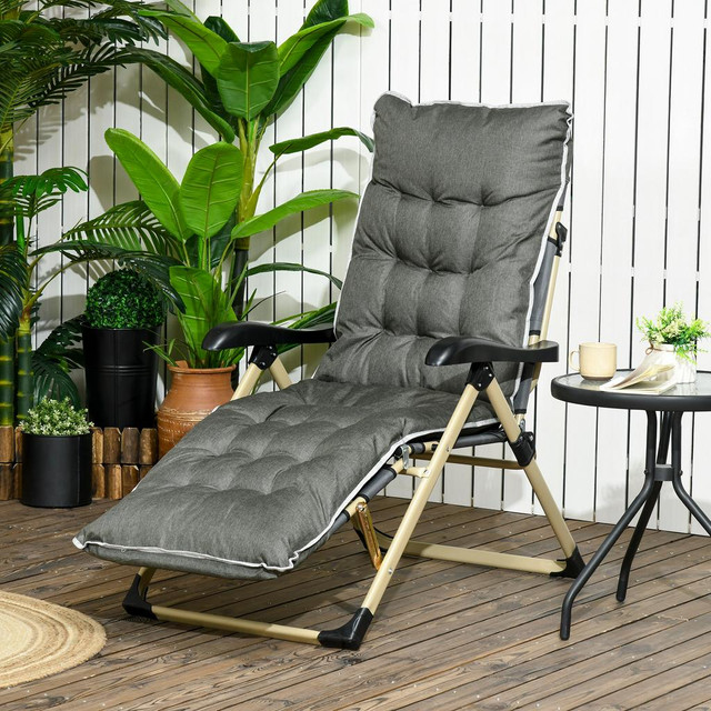 Outdoor Lounge Chair 68.9" L x 26.8" W x 24.6" H Grey in Patio & Garden Furniture