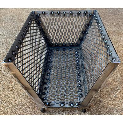 Fat Daddy Smokers Charcoal Basket in BBQs & Outdoor Cooking