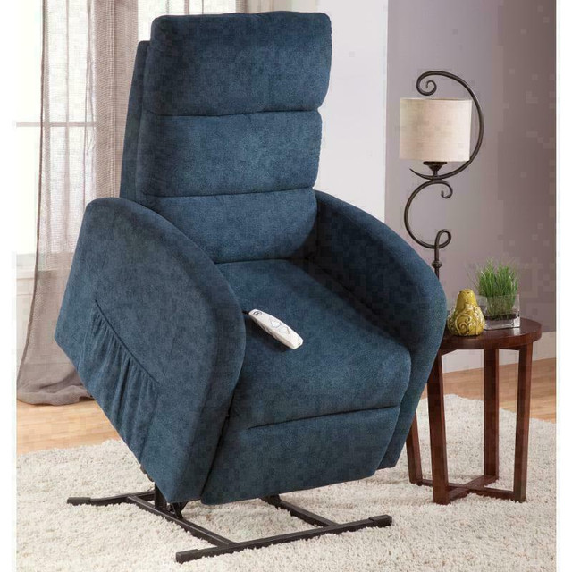 Massage Chairs, Lift Chairs, Recliners! Over 800 Models Total To Choose From! Save Up To 50% Over The Competitors!! in Chairs & Recliners in Calgary - Image 3