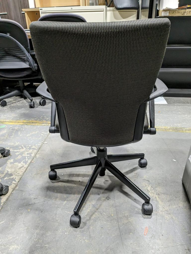 Haworth X99 Office Chair in Good Condition-Call us now! in Chairs & Recliners in Toronto (GTA) - Image 4