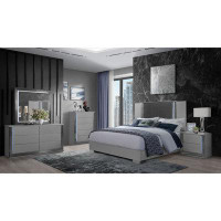 Brayden Studio Brayden Studio® Ylime Silver Dresser