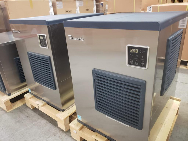 Blue Air Modular Ice Machine, Crescent Shaped Ice Cubes -538 lbs/24 HRS in Other Business & Industrial in Rimouski / Bas-St-Laurent