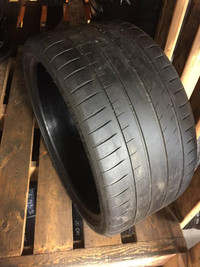 19 inch ONE (SINGLE) USED SUMMER PERFORMANCE TIRE 255/30R19 91Y MICHELIN PILOT SPORT 4S TREAD LIFE 75% LEFT