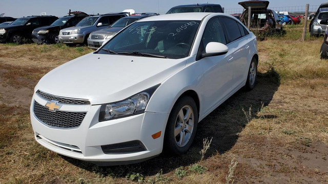 Parting out WRECKING: 2013 Chevrolet Cruze in Other Parts & Accessories - Image 2
