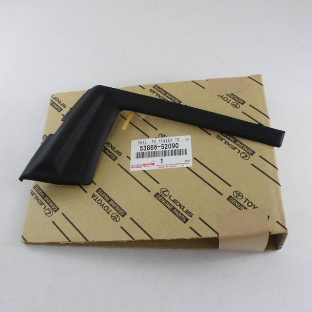 Toyota Yaris 2012-2014 Front Right Fender To Cowl Side Seal in Other Parts & Accessories