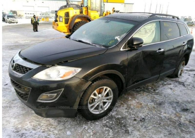2012 Mazda cx9 for parts in Engine & Engine Parts in Alberta - Image 2
