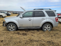 Parting out WRECKING: 2008 Ford Escape SUV Parts