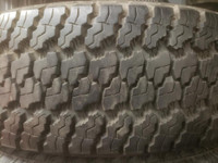 (DH167) 1 Pneu Hiver - 1 Winter Tire 245-75-17 Goodyear 10-11/32