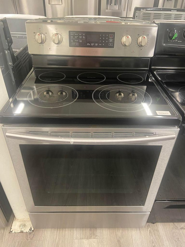 Econoplus Sherbrooke Super Cuisinière Encastrable Samsung Stainless 664.99$ Garantie 1 An Taxes Incluses in Stoves, Ovens & Ranges in Sherbrooke