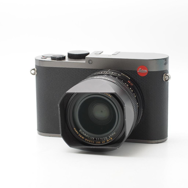 Leica Q  Titanium  digital camera *Well Used* ( Typ 116 ) ( ID C - 812 ) in Cameras & Camcorders