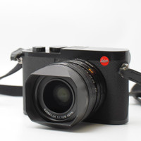 Leica Q2 Digital Camera (ID: C-840)