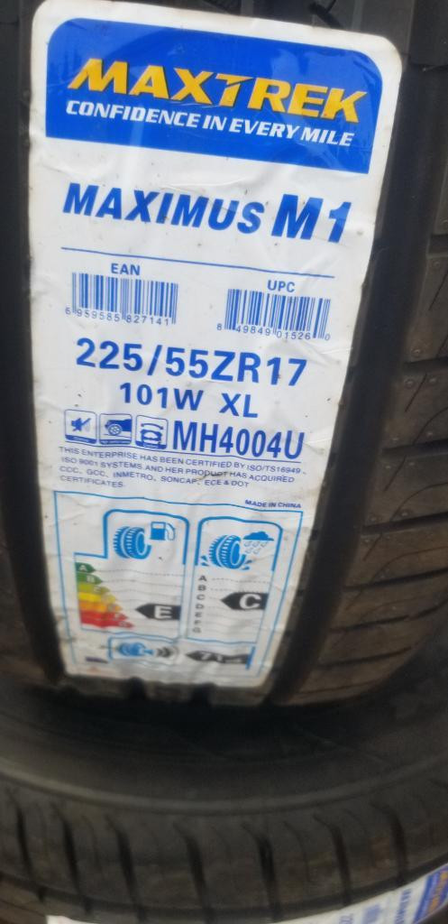 BRAND NEW WITH LABELS ULTRA HIGH PERFORMANCE MAXTREK   225   / 55 / 17 ALL SEASON   TIRE SET OF FOUR. in Tires & Rims in Ontario - Image 2