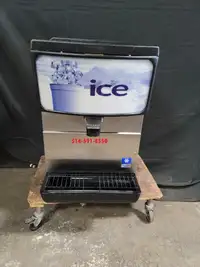 Machine a Glace Manitoc Distributrice  Ice Machine Dispenser  ice    ****PERFECT****