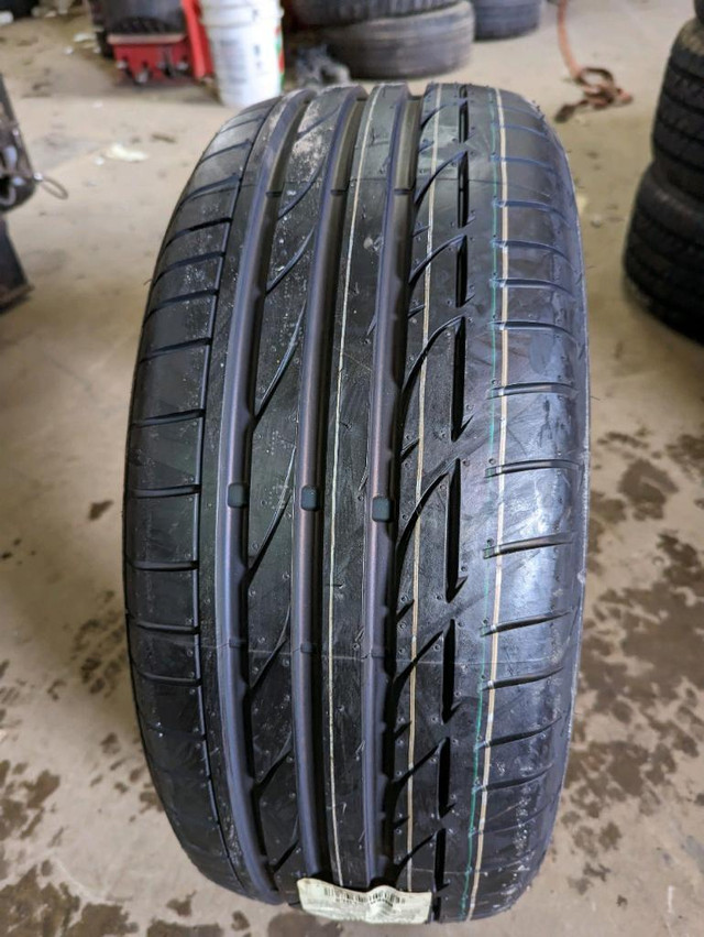 4 pneus dété neufs P225/50R17 94W Bridgestone Potenza S001 in Tires & Rims in Québec City - Image 2