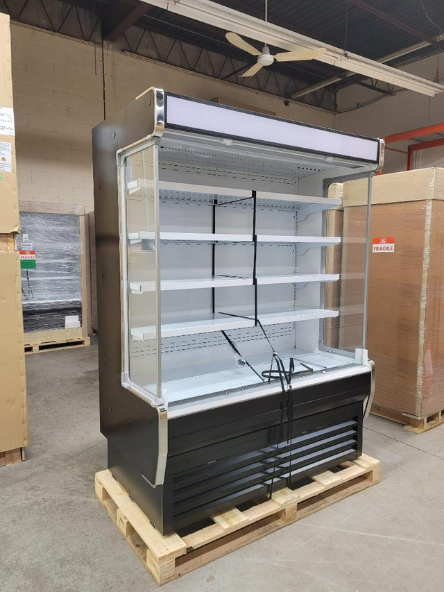 Grab And Go 72 Wide Open Display Merchandiser/Cooler with Glass Sides in Other Business & Industrial