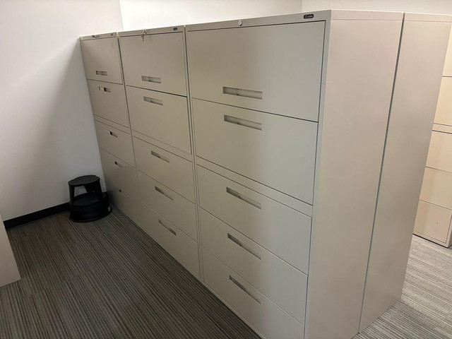 Global 5 Drawer Filing Cabinet-Excellent Condition-Call us now! in Bookcases & Shelving Units in Toronto (GTA)